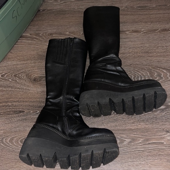 Demonia Shoes - Demonia shaker boot